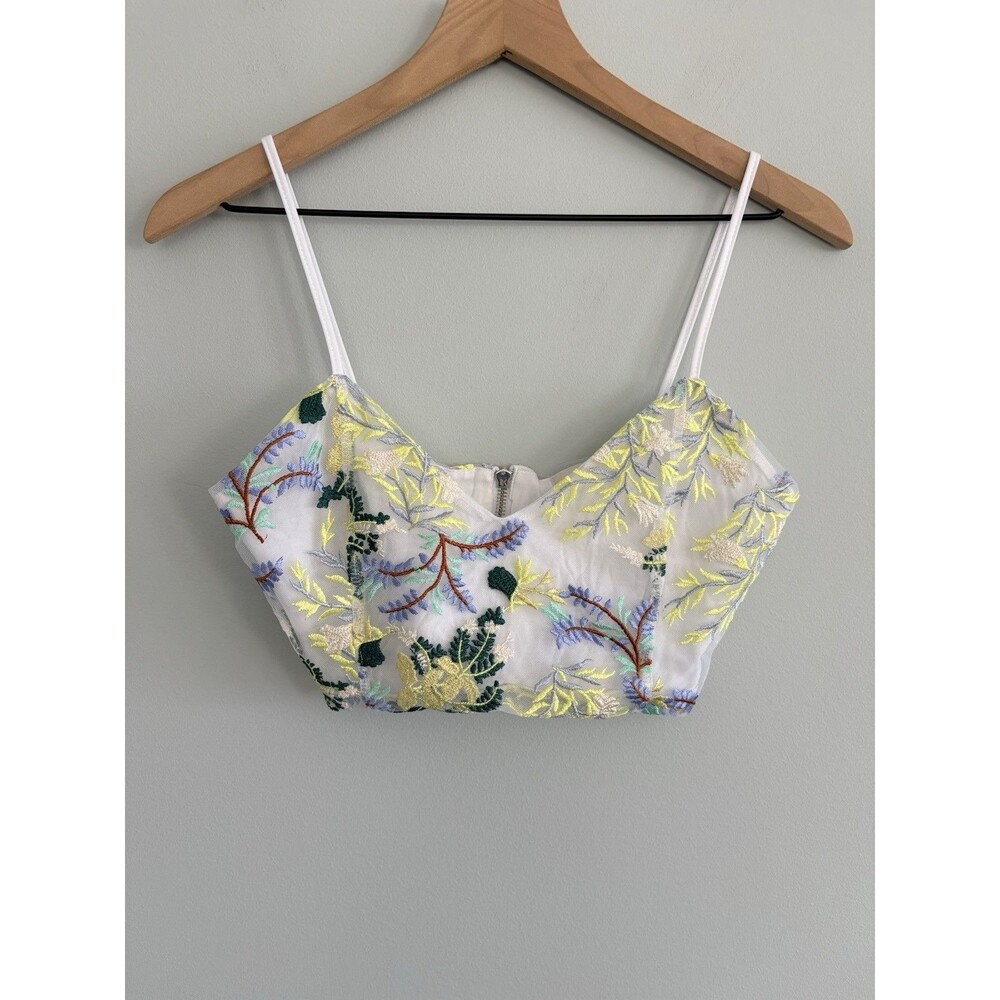 Urban Outfitters Crop Top White Floral Embroidered Sleeveless Summer Festival